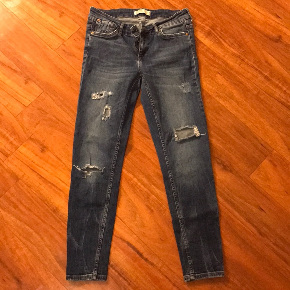 Skinny blue jeans from Zara